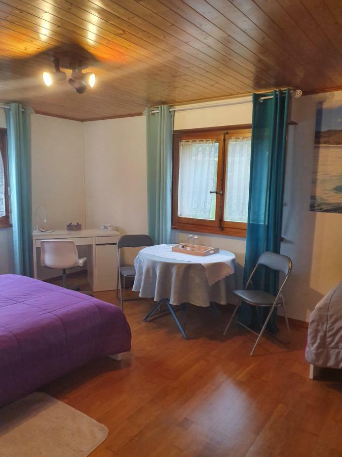 Maison Du Fey Hotel Moudon Bagian luar foto